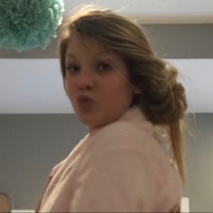 Meet your Posher, Jacie